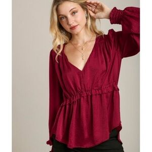 Gilli Burgundy Ruffle Blouse
